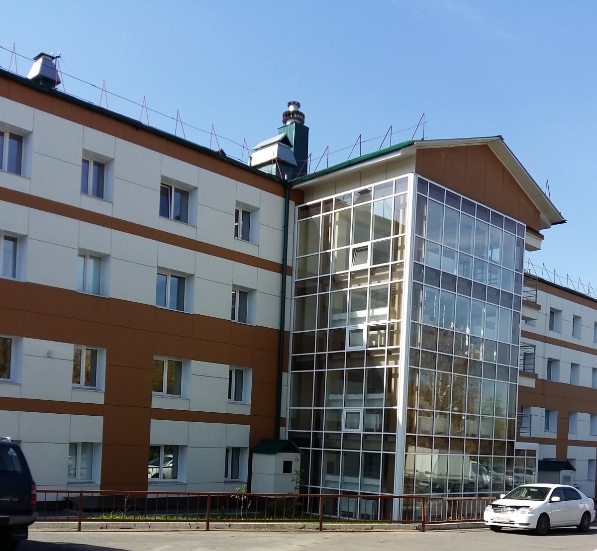 Вич центр на обводном. 1. Краснобогатырская, д. Здание банка иваново. Лит здание.